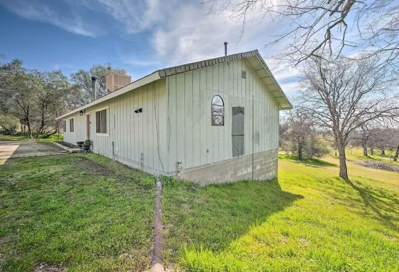 Authentic Escape At The Exact Center Of Ca!