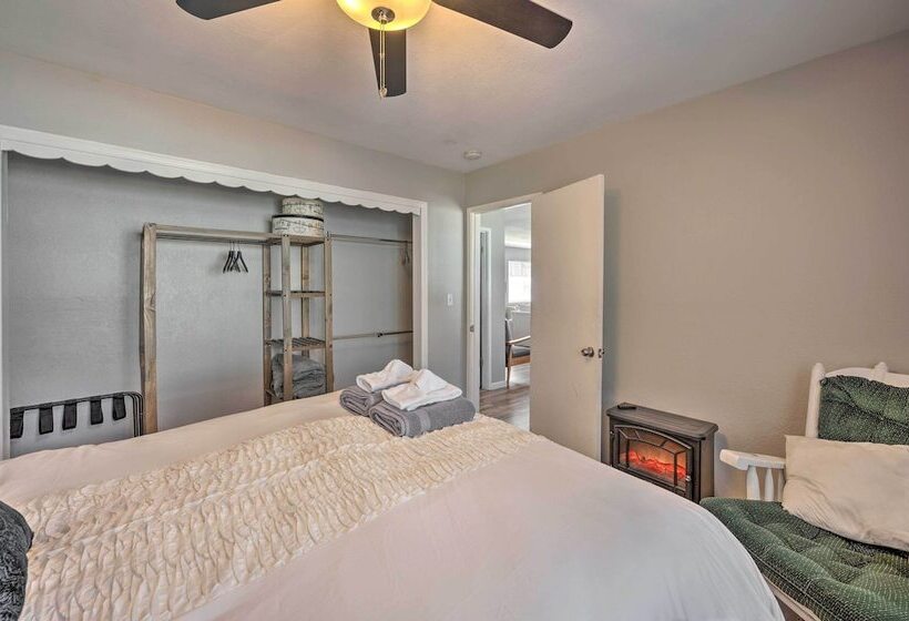 Authentic Escape At The Exact Center Of Ca!