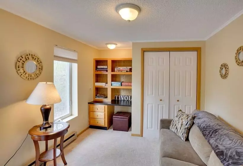 Catskills Home, 5 Mins To Windham Mtn Resort!