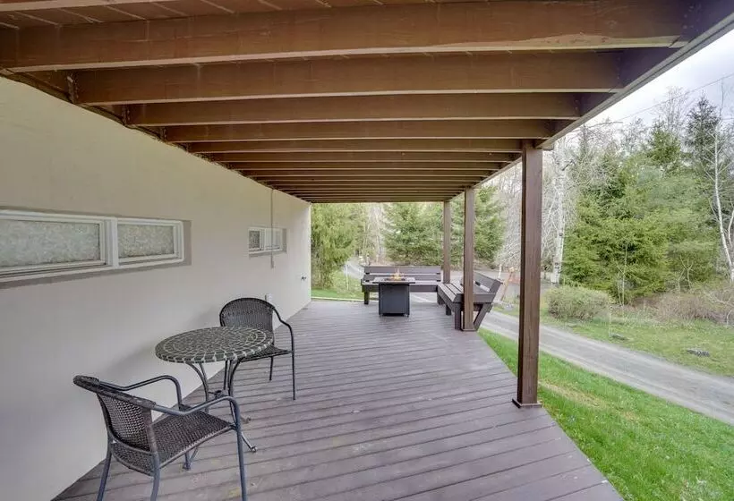 Catskills Home, 5 Mins To Windham Mtn Resort!