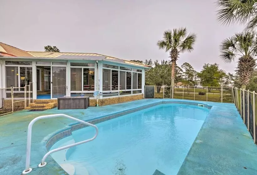 Cheerful Lanark Village Oasis W/ Private Pool