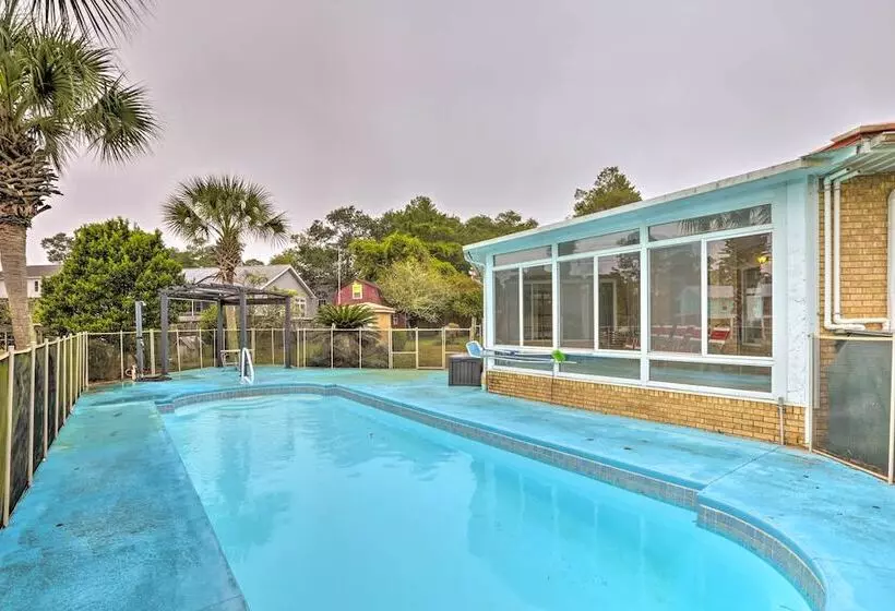 Cheerful Lanark Village Oasis W/ Private Pool