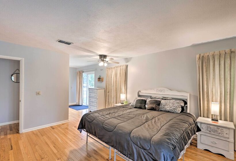 Cheerful Lanark Village Oasis W/ Private Pool