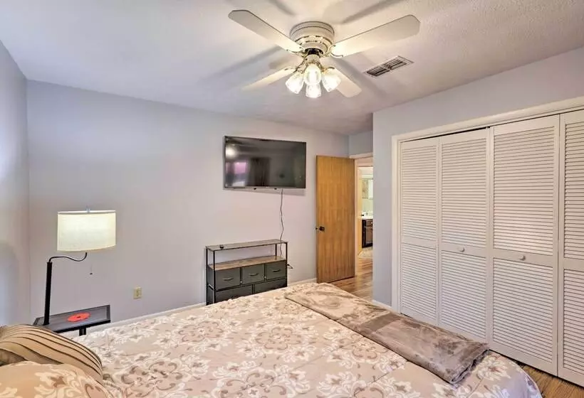 Cheerful Lanark Village Oasis W/ Private Pool