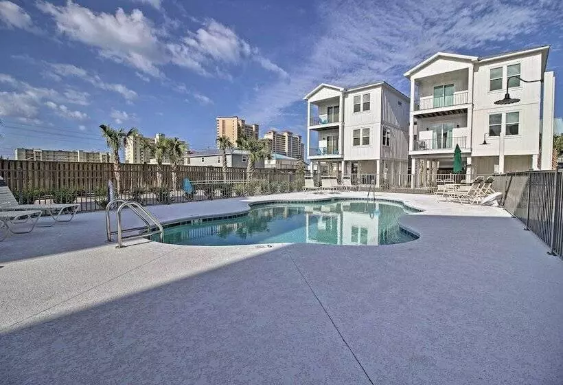 Gulf Shores Home W/ Shared Pool, 2 Blocks To Beach