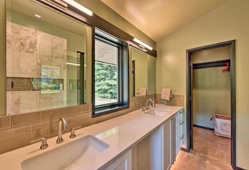 Custom Mt. Crested Butte Home; Walk To The Lifts!