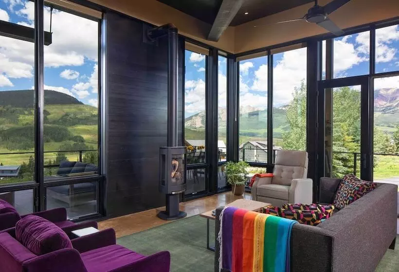 Custom Mt. Crested Butte Home; Walk To The Lifts!