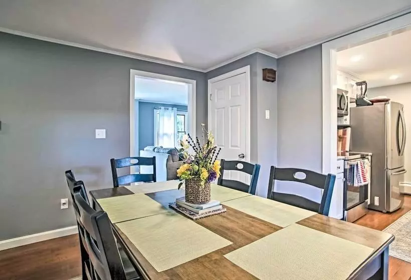 Family Friendly Tisbury Escape   Walk To Town