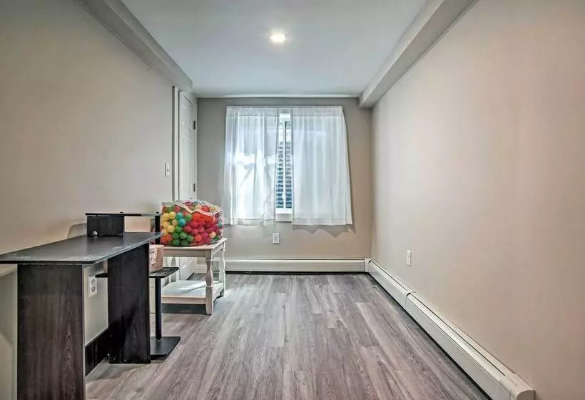 Family Friendly Tisbury Escape   Walk To Town