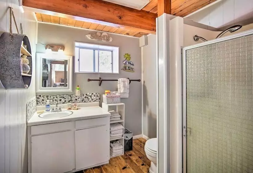 Green Valley Lake Cabin W/ Fire Pit & Grill