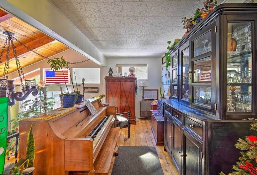 Green Valley Lake Cabin W/ Fire Pit & Grill