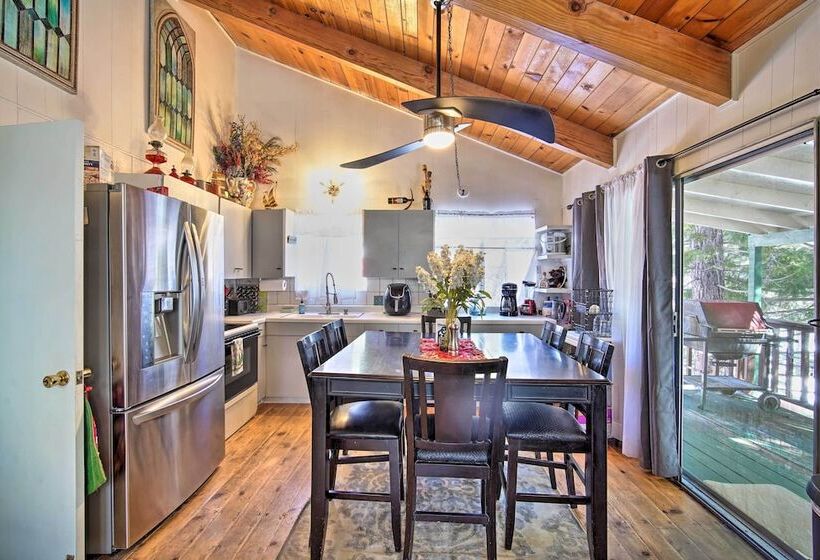 Green Valley Lake Cabin W/ Fire Pit & Grill