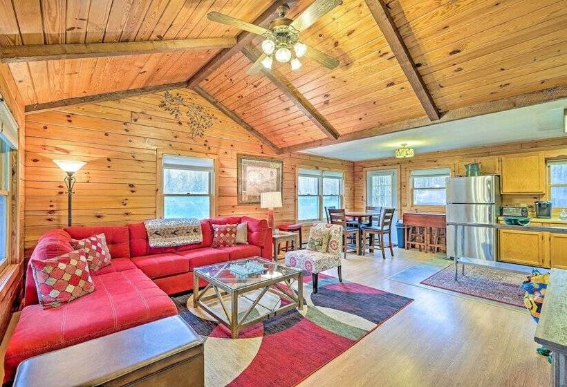 High Peak Heaven: Cozy Log Cabin On 1 Acre!