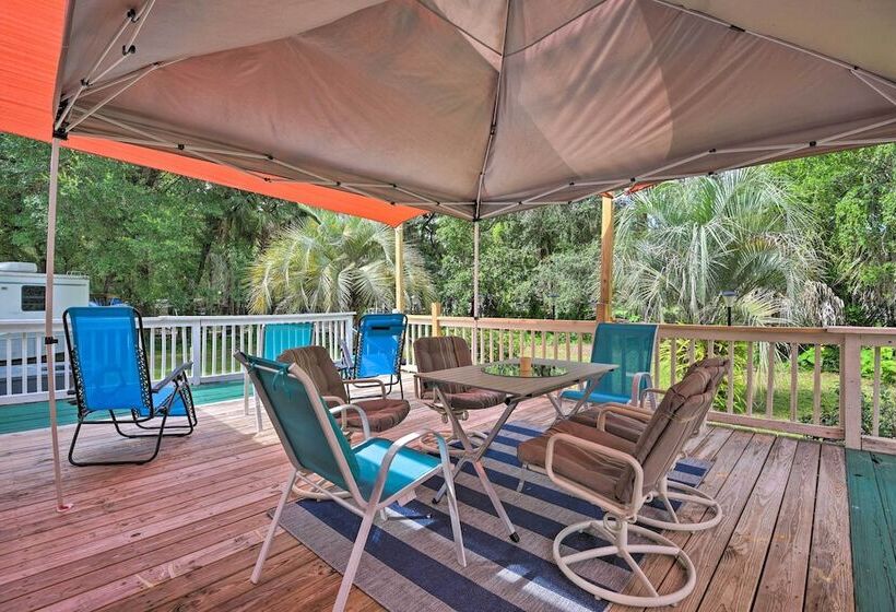 House W/ Deck + Fireplace, Walk To State Park