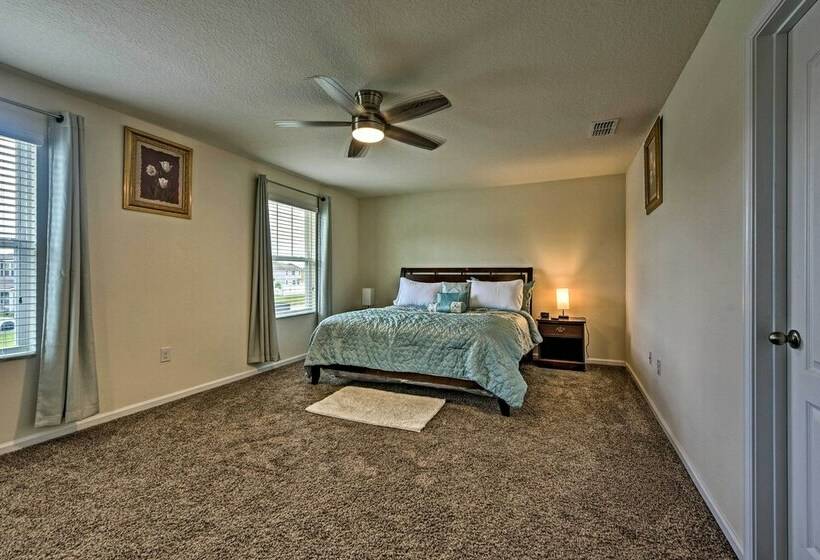 Jax Home W/ Yard  10 Mi To Adventure Landing!