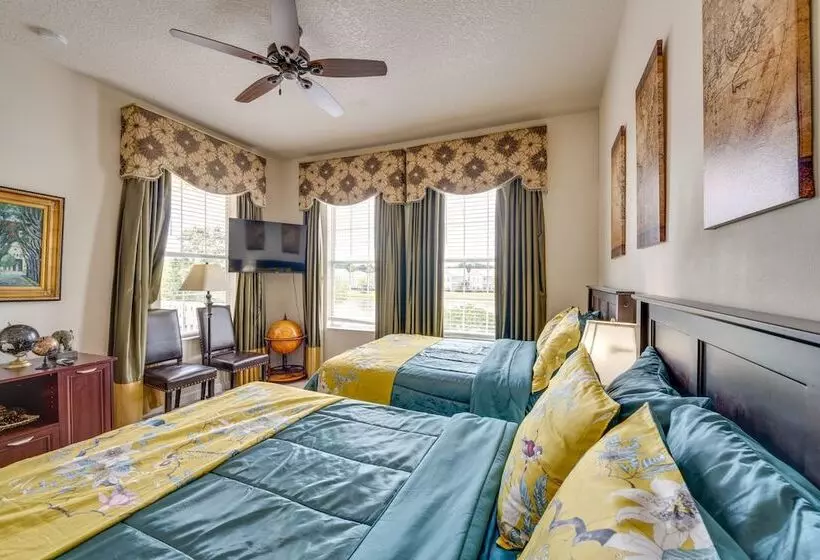 6 Mi To Disney: Lakefront Reunion Resort Home