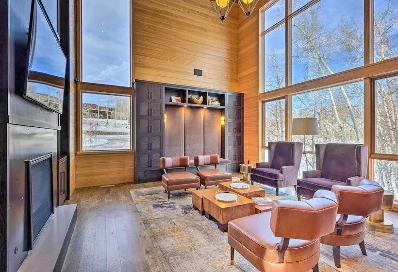 Luxe Home W/ Patio & Pool Access In Silverthorne!