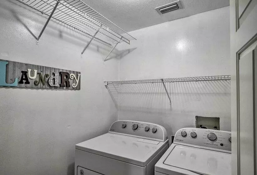 Pet Friendly Palm Coast Home W/ Pool Table & Patio