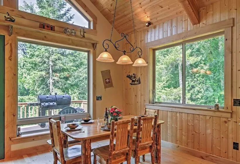 Right Arm Ranch  Family Cabin In Port Angeles!