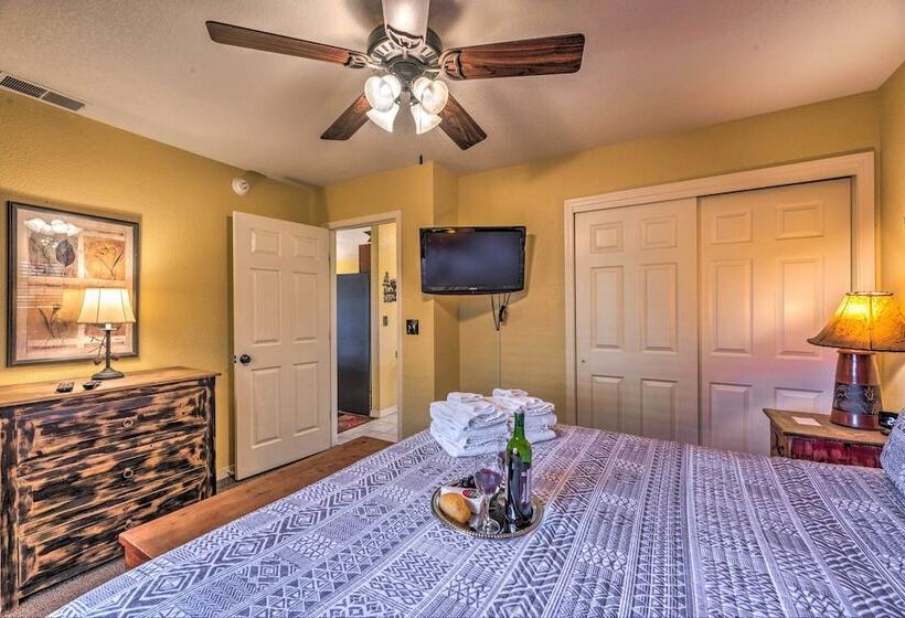 Ruidoso Cabin W/ Hot Tub & Mtn Views!