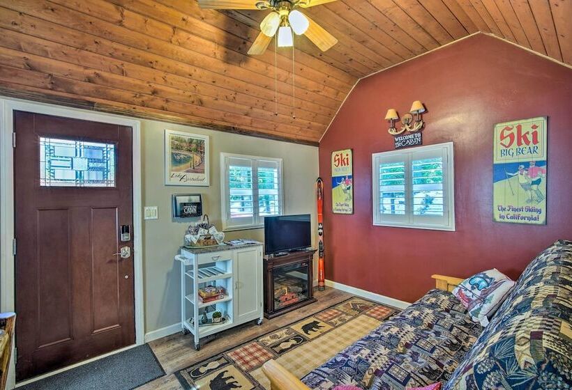 Running Springs Cabin W/ Deck + Forest Views