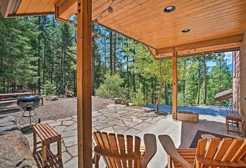 Private Leavenworth Cabin W/ Mtn Views & Fire Pit
