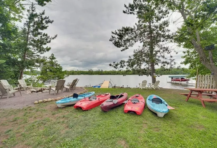 Solon Springs Getaway W/ Dock & Kayaks!