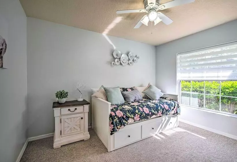 Sunny Homosassa Home W/ Private Heated Pool!