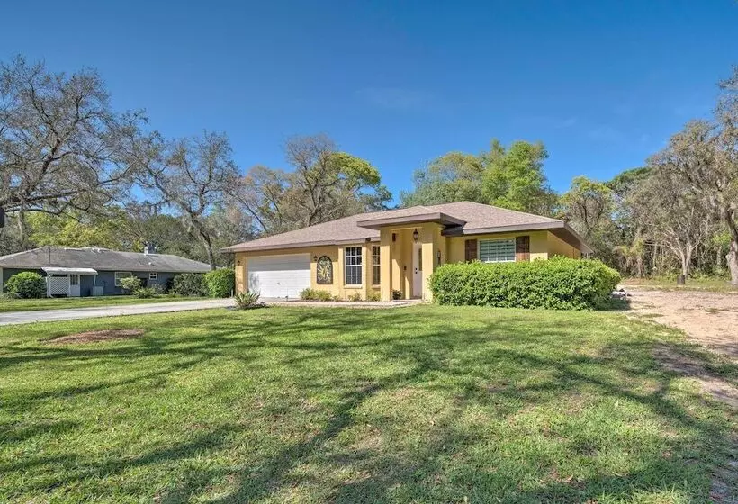 Sunny Homosassa Home W/ Private Heated Pool!