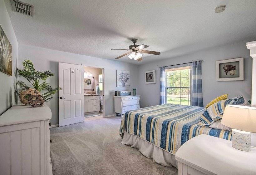 Sunny Homosassa Home W/ Private Heated Pool!