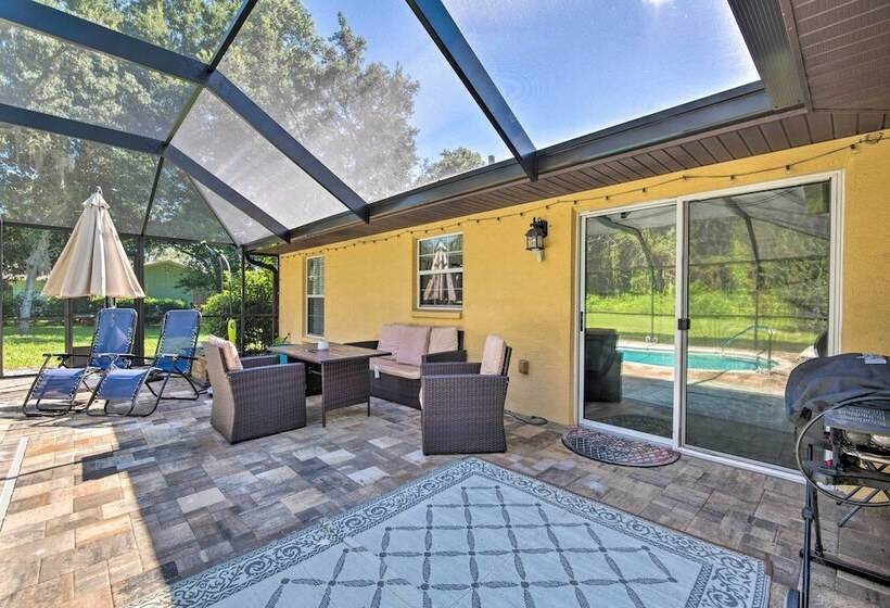 Sunny Homosassa Home W/ Private Heated Pool!