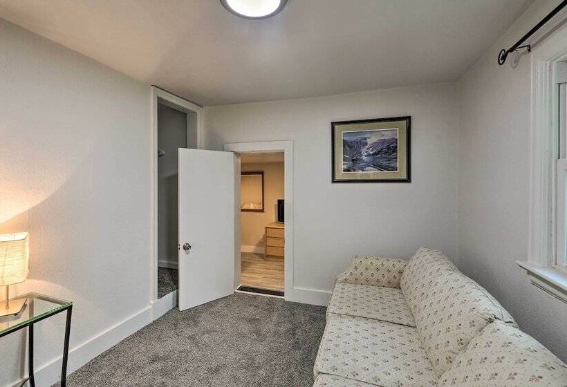 Trendy Denver Getaway ~ 4 Mi To Downtown!