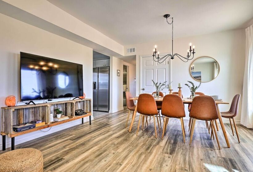 Twentynine Palms Home Patio, Mountain Views