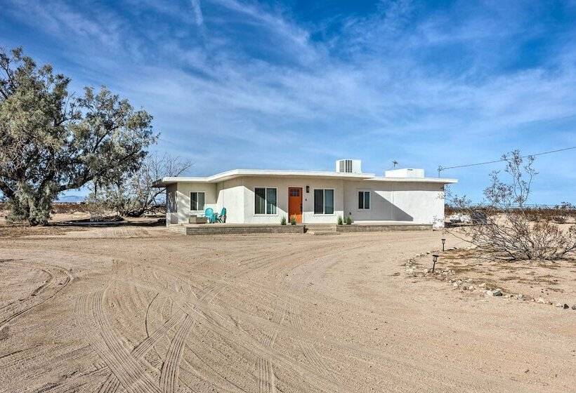 Twentynine Palms Home Patio, Mountain Views
