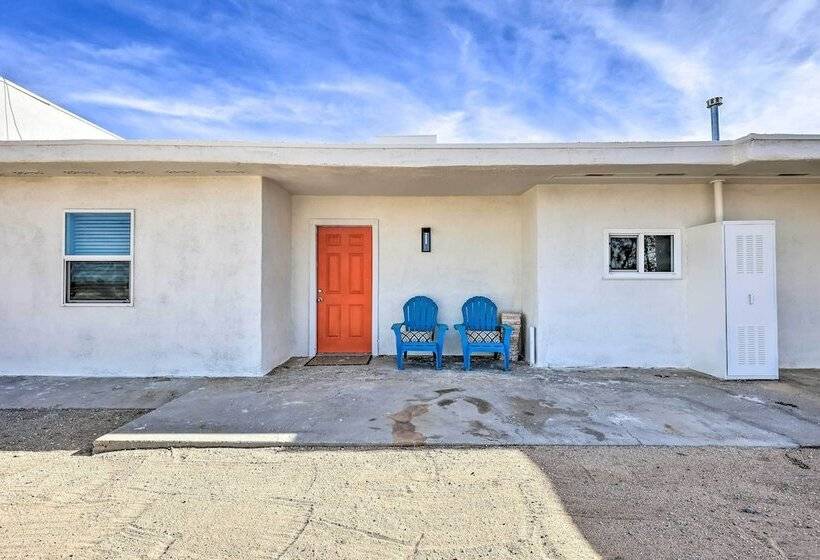 Twentynine Palms Home Patio, Mountain Views