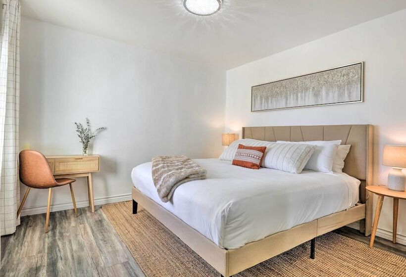 Twentynine Palms Home Patio, Mountain Views