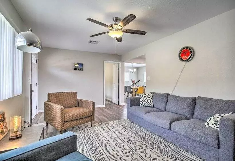 Yucca Valley Oasis W/ Hot Tub, Near Joshua Tree!