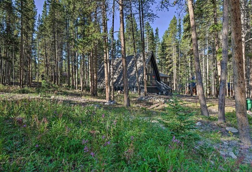 4 Mi To Breck Slopes: A Frame Cabin W/ Hot Tub!