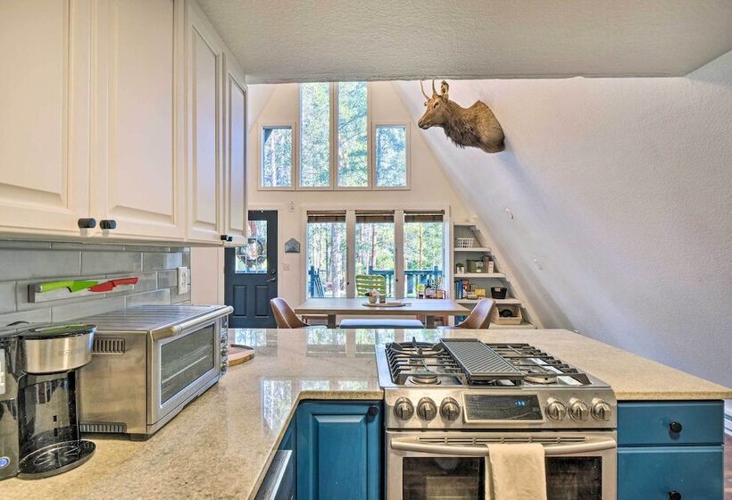 4 Mi To Breck Slopes: A Frame Cabin W/ Hot Tub!