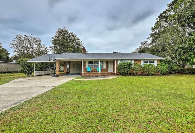 Charming Harkers Island Home Fish & Boat!