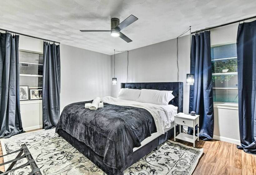 Chic Dallas Home ~ 9 Mi To Downtown