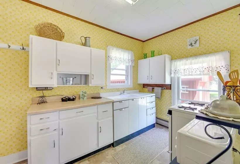 Countryside Hideaway   10 Mi To Cooperstown!