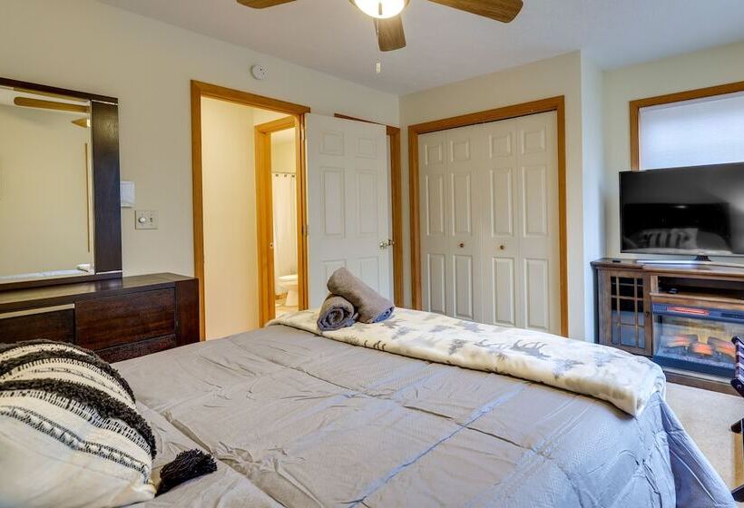 Hot Tub & Game Room: Cozy Big Bass Lake Home!