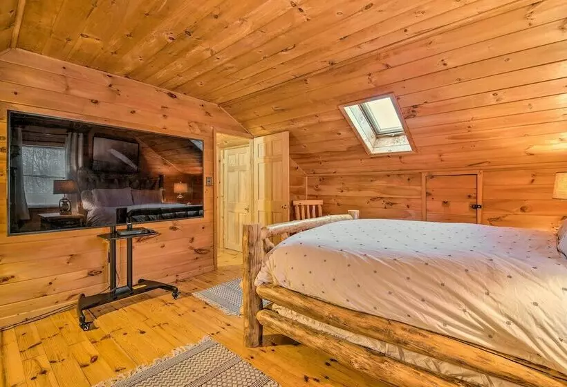 Cozy Log Cabin On 19 Acres, 20 Mi To Oneonta!