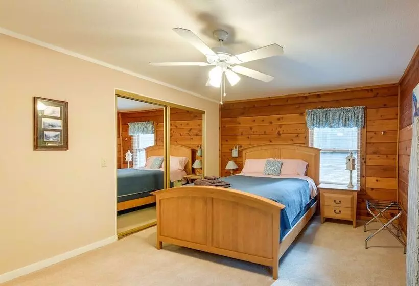 11 Mi To Apple Hill: Pollock Pines Resort Cabin