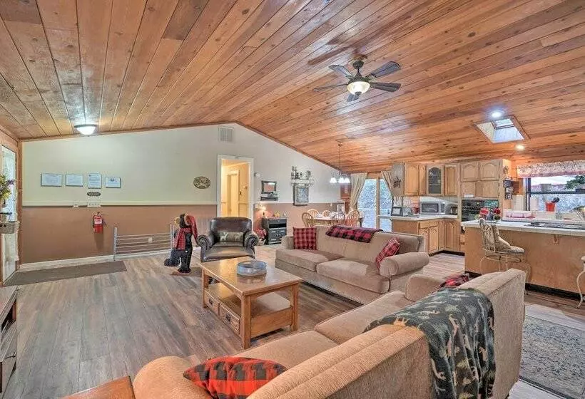 11 Mi To Apple Hill: Pollock Pines Resort Cabin