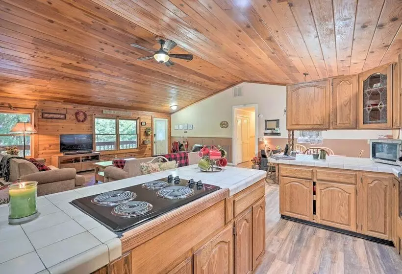 11 Mi To Apple Hill: Pollock Pines Resort Cabin