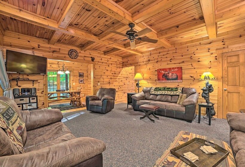 Dog Friendly Gaylord Retreat < 8 Mi To Town!