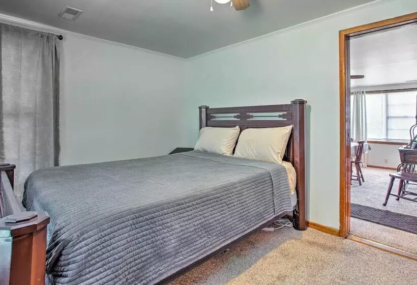 The Sandlot  Waynoka Home Near Little Sahara!