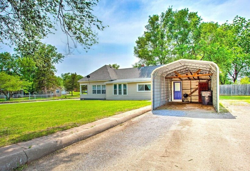 The Sandlot Waynoka Home Near Little Sahara!